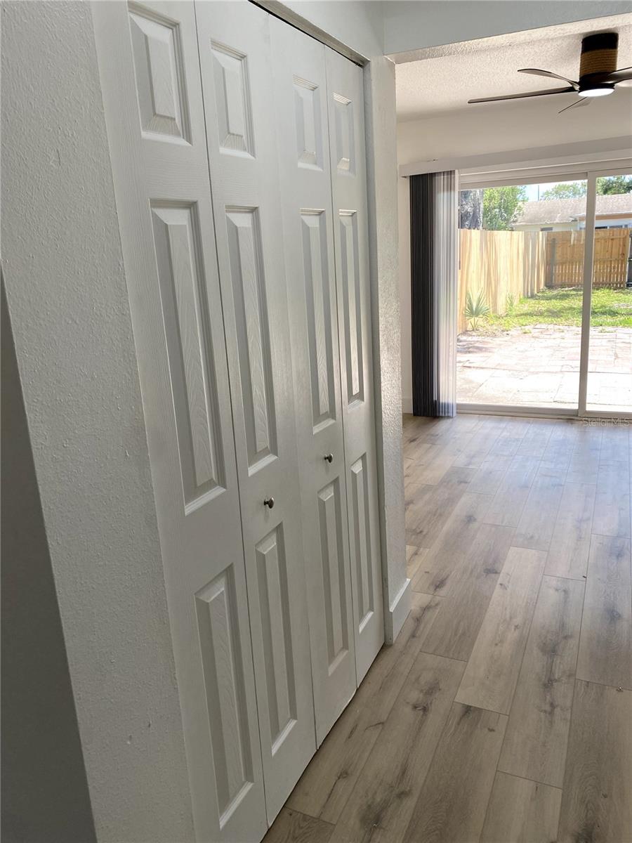 Image 9 of 44 For 1947 Los Lomas Drive