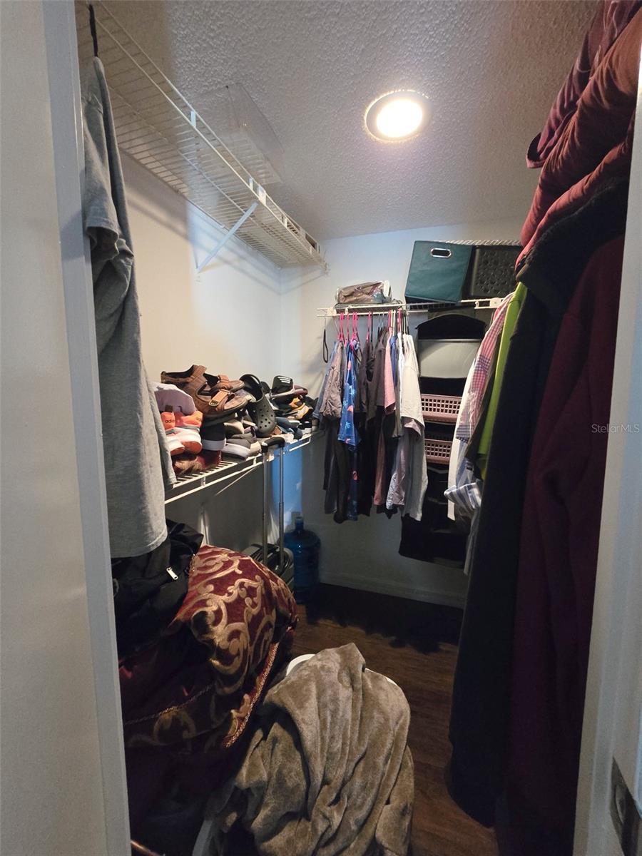 Image 18 of 22 For 3917 Lake Bayshore Drive F-307