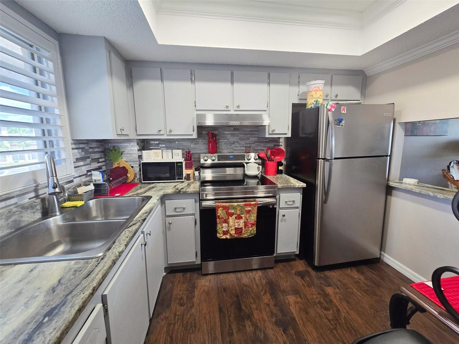 Image 8 of 22 For 3917 Lake Bayshore Drive F-307