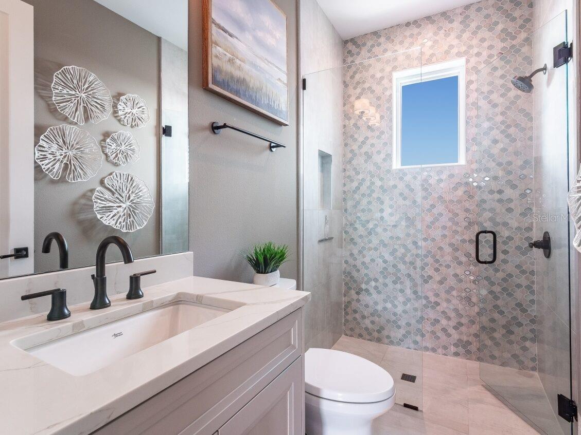 Image 31 of 52 For 421 Alamanda Road