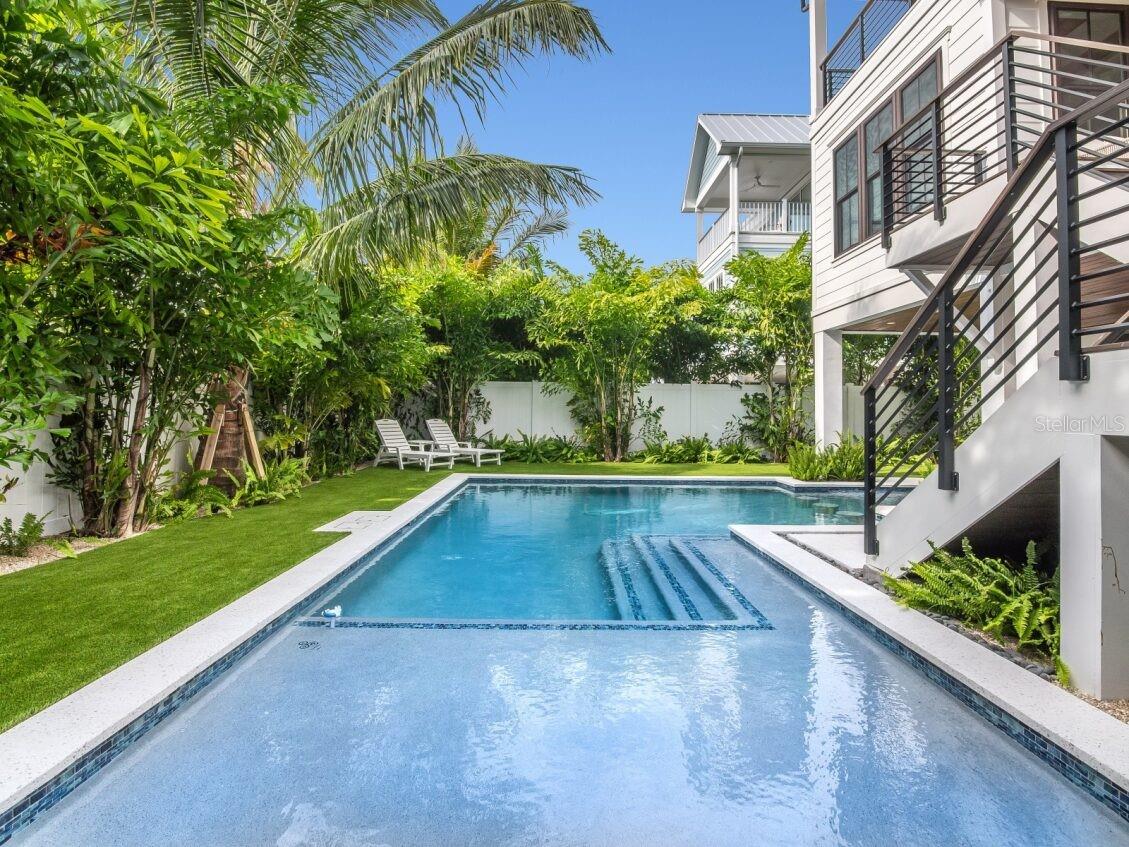 Image 48 of 52 For 421 Alamanda Road