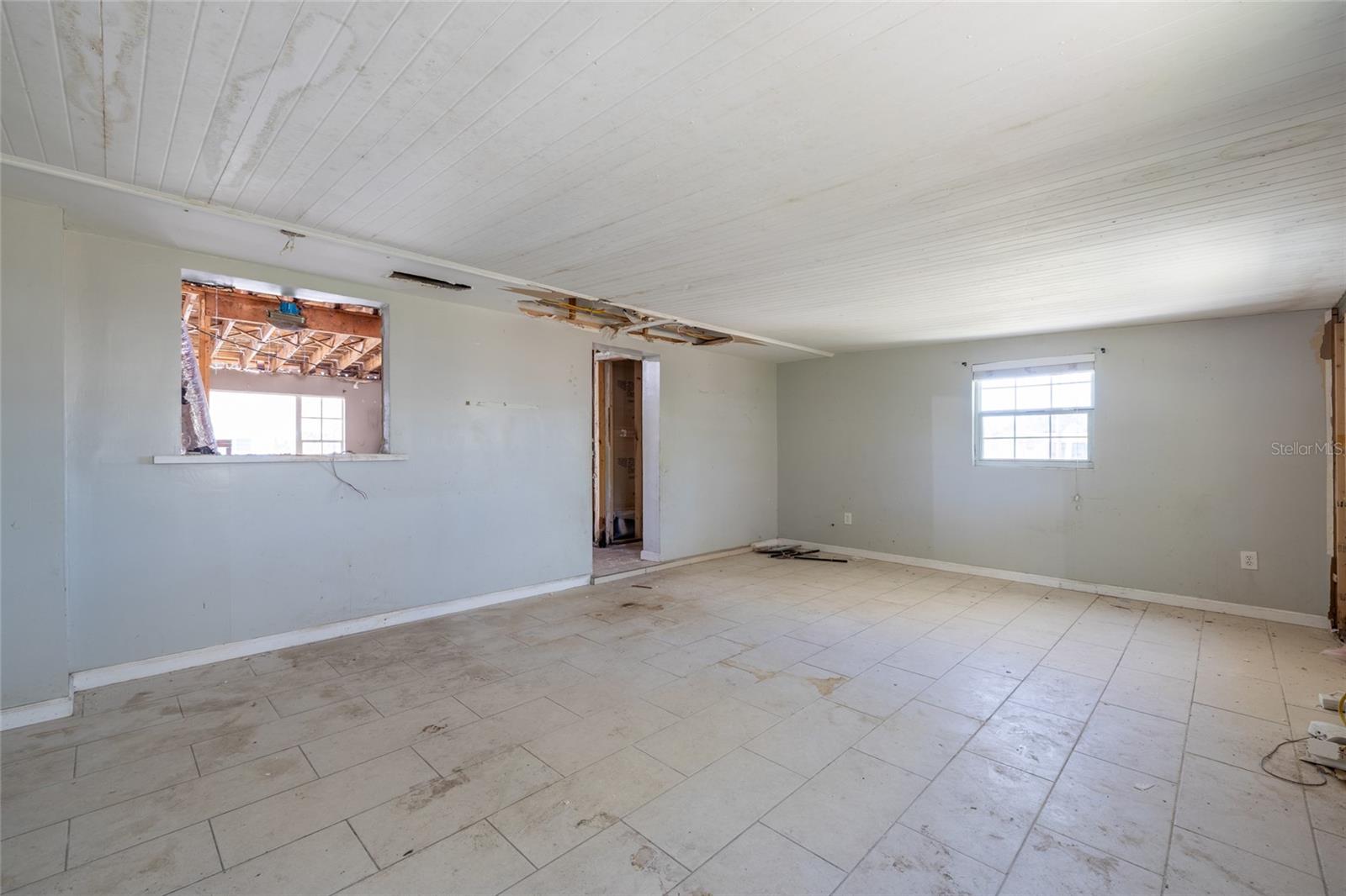 Image 11 of 29 For 5705 23rd Street W