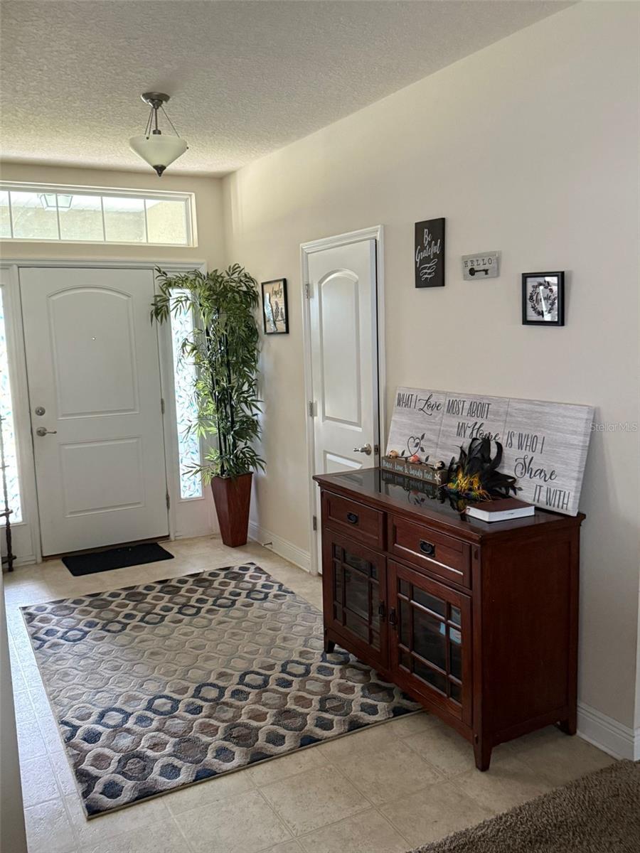 Image 2 of 31 For 31517 Broadwater Avenue