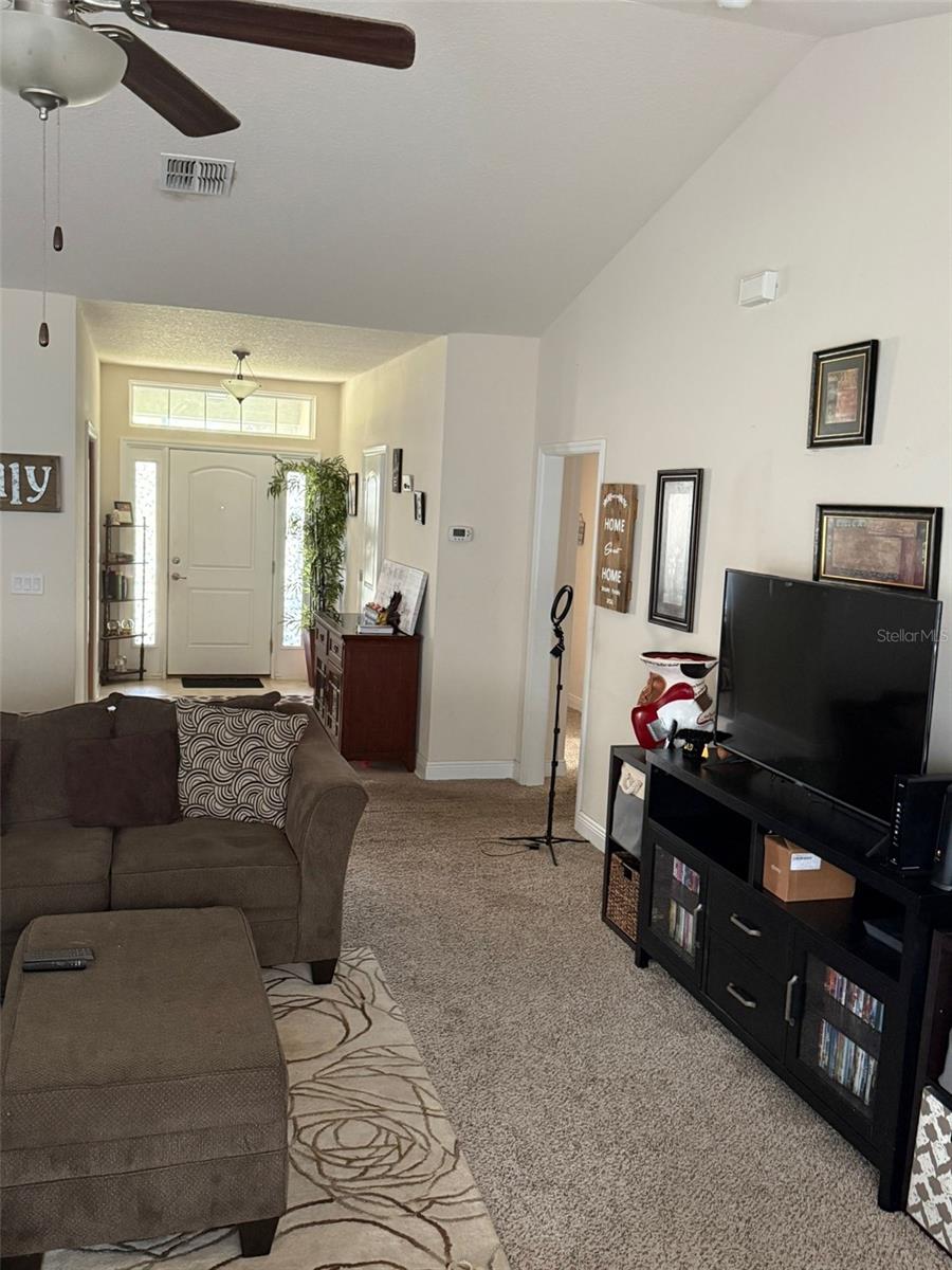 Image 6 of 31 For 31517 Broadwater Avenue