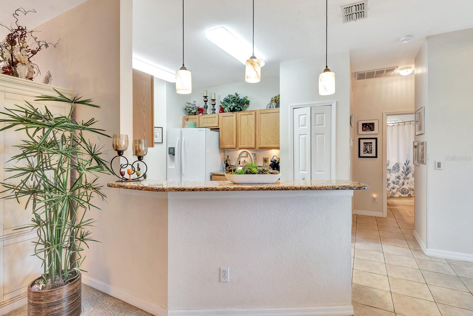 Image 17 of 51 For 24512 Bramhope Court