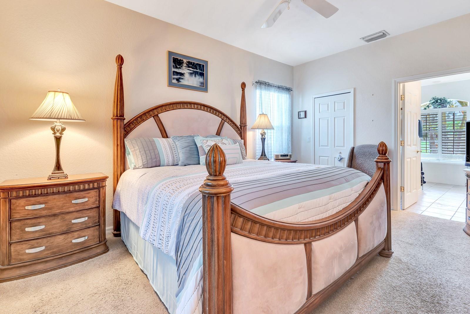 Image 25 of 51 For 24512 Bramhope Court