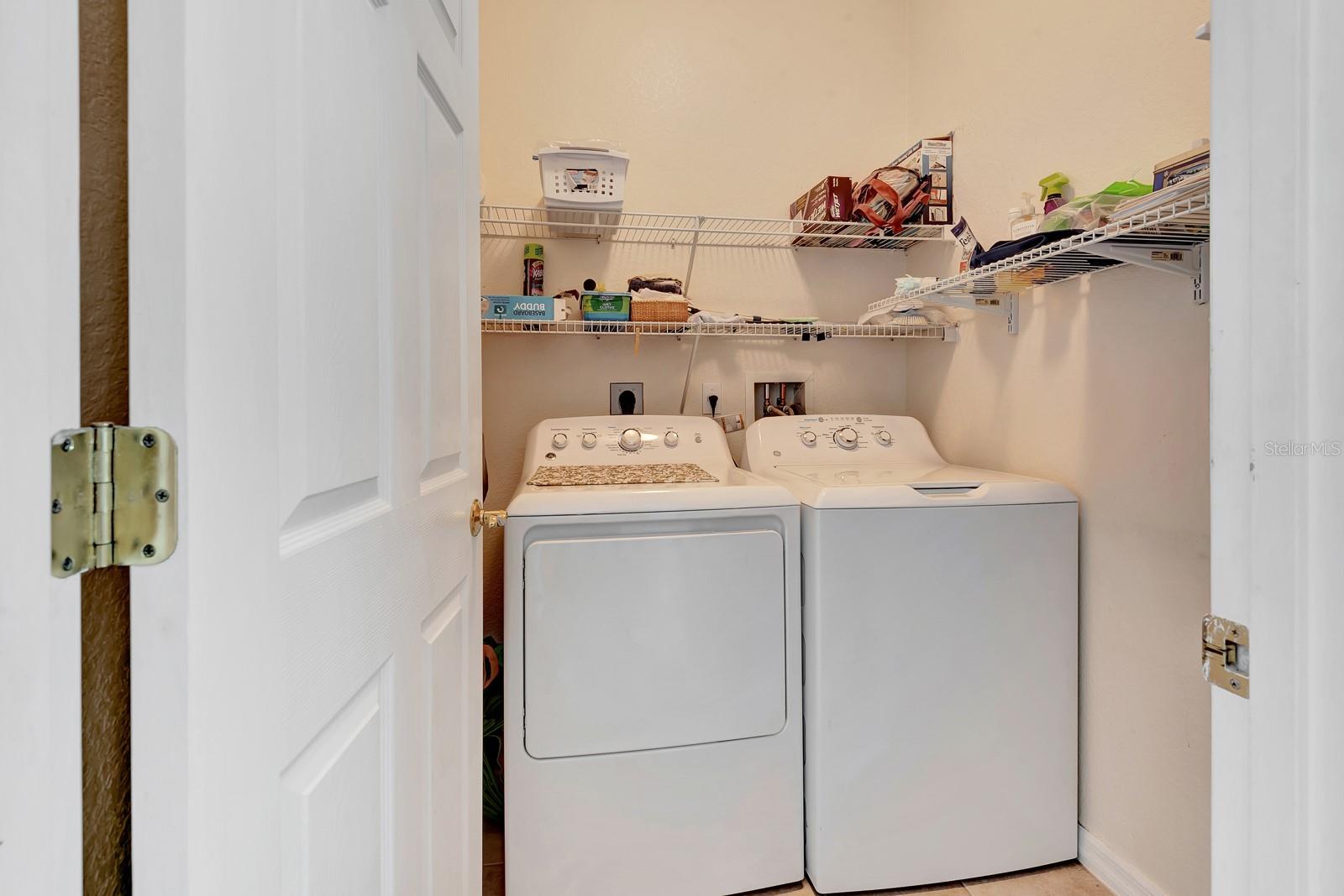 Image 34 of 51 For 24512 Bramhope Court