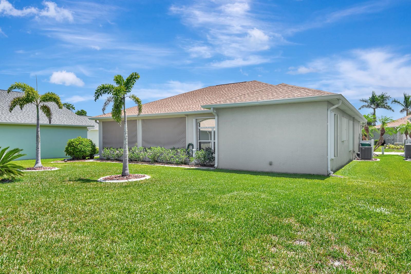 Image 41 of 51 For 24512 Bramhope Court