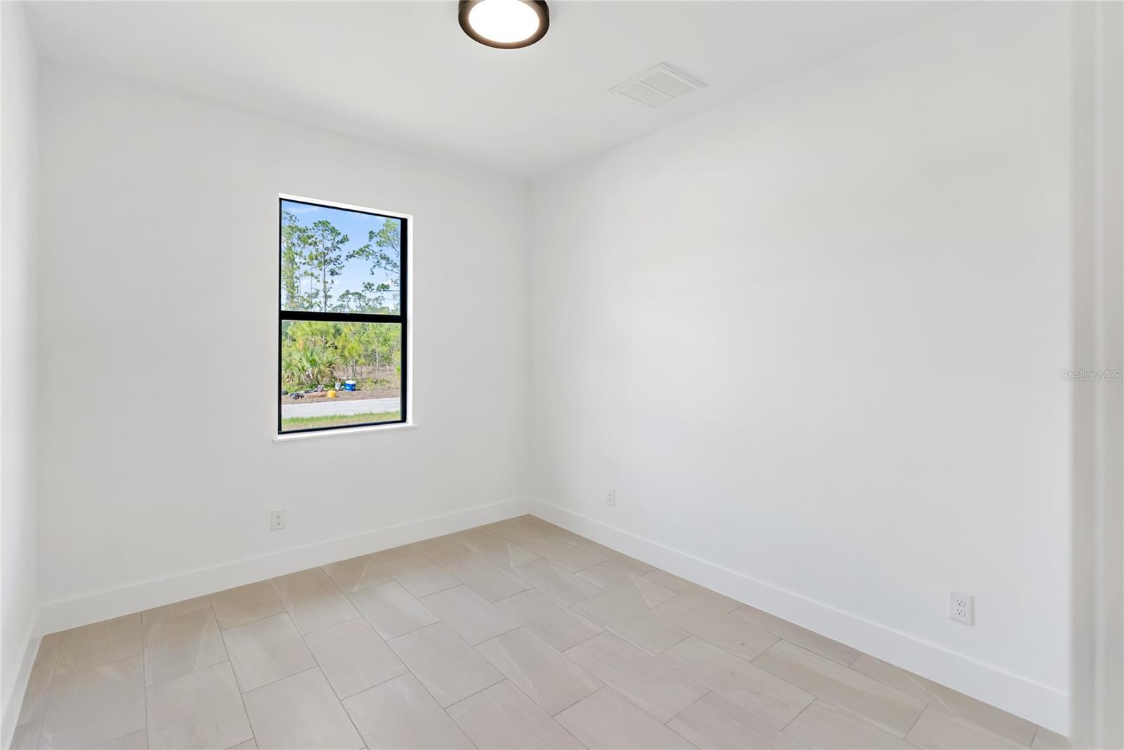 Image 20 of 32 For 2638 Hagerick Lane