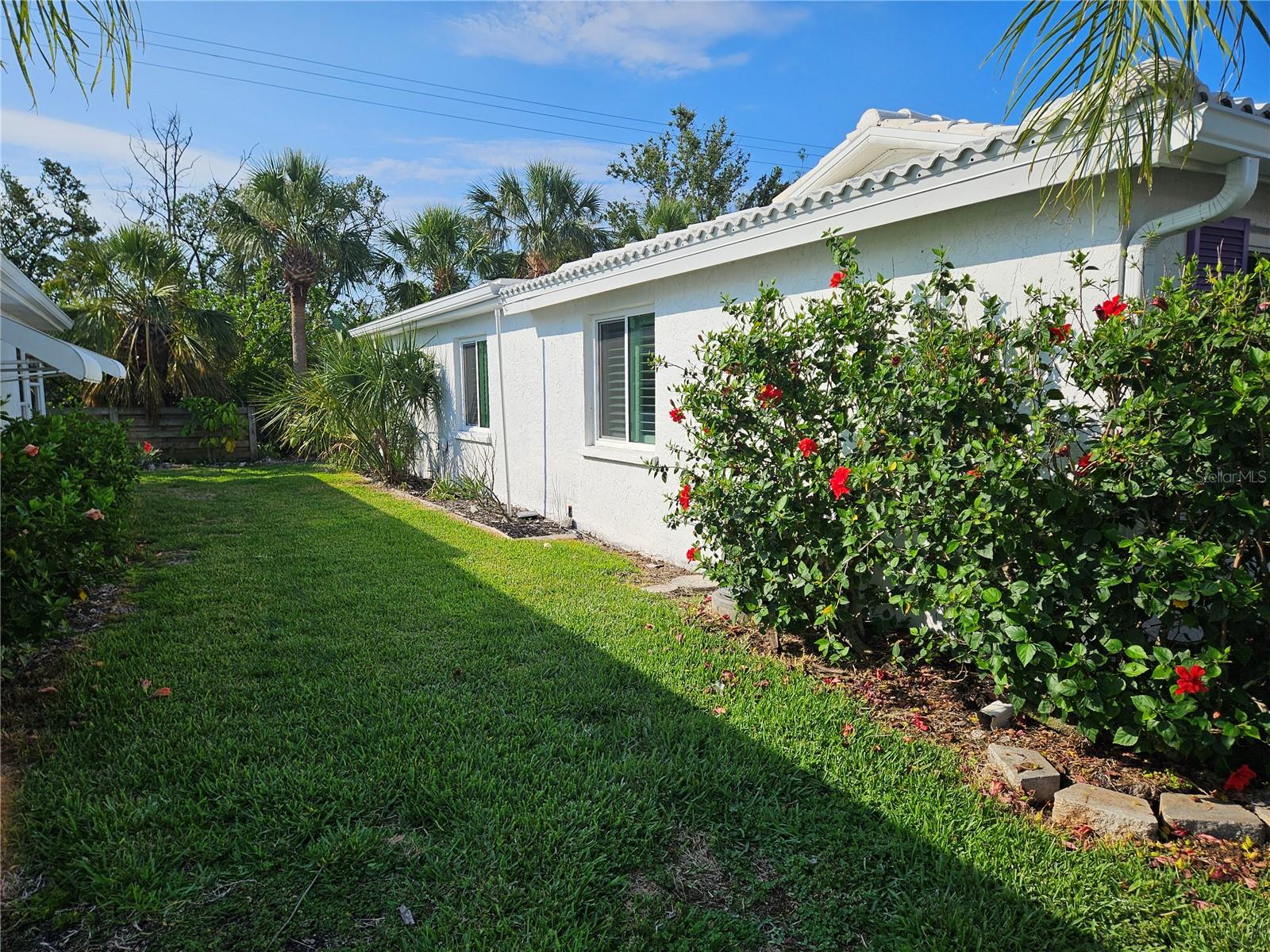 Image 2 of 16 For 730 Spanish Drive S 99