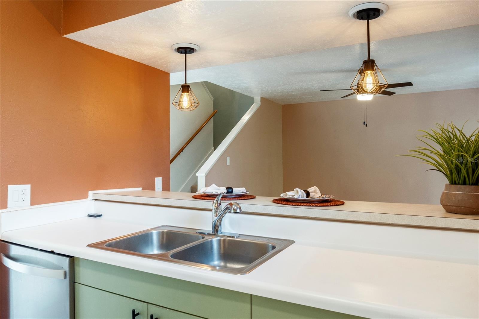 Image 13 of 47 For 4475 Sandner Drive