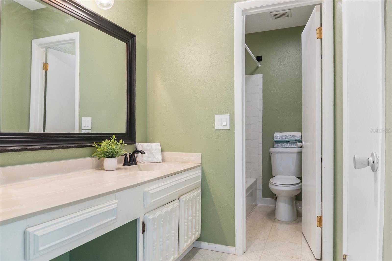 Image 30 of 47 For 4475 Sandner Drive