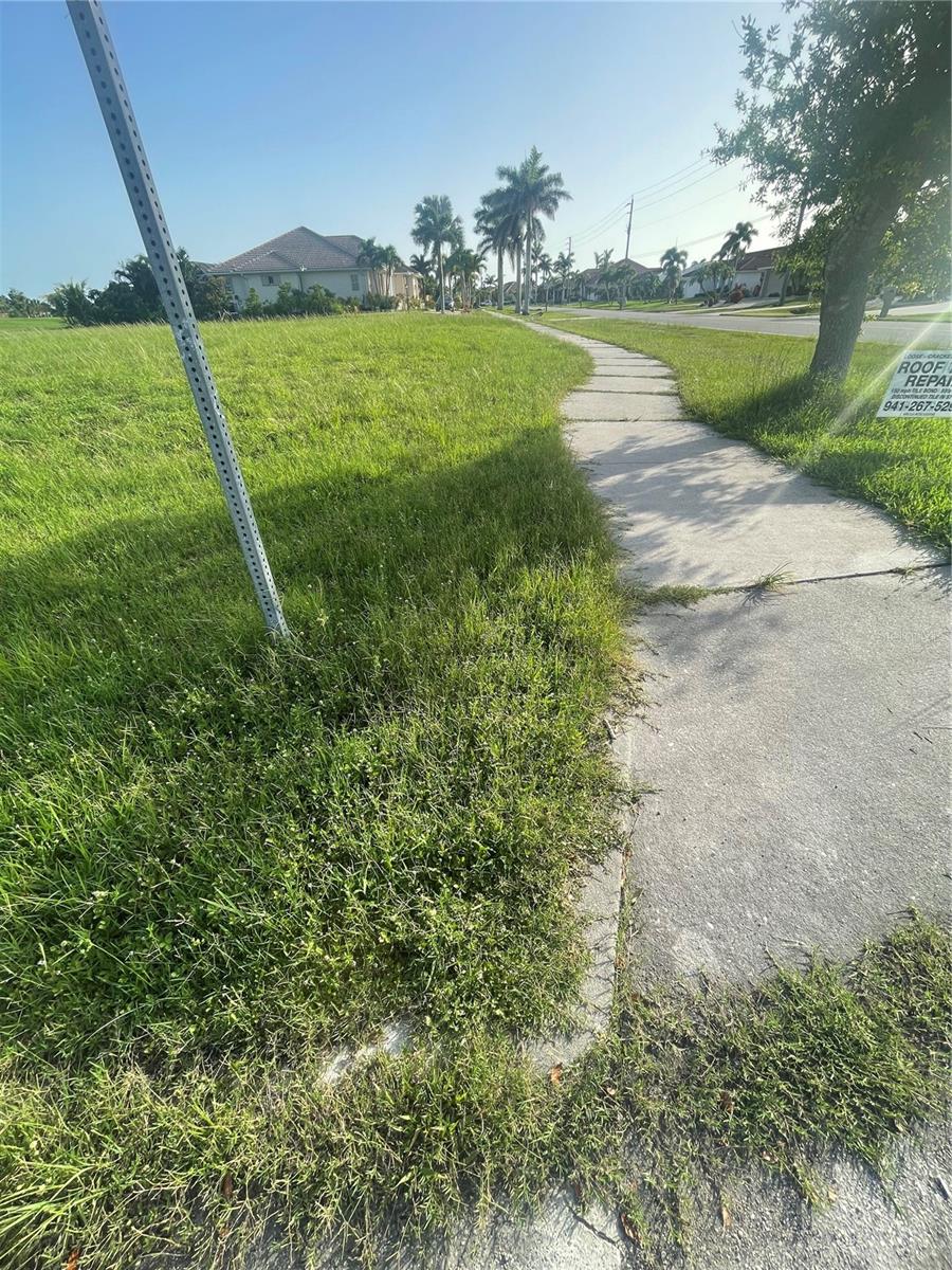 Image 8 of 11 For 3701 Bordeaux Drive