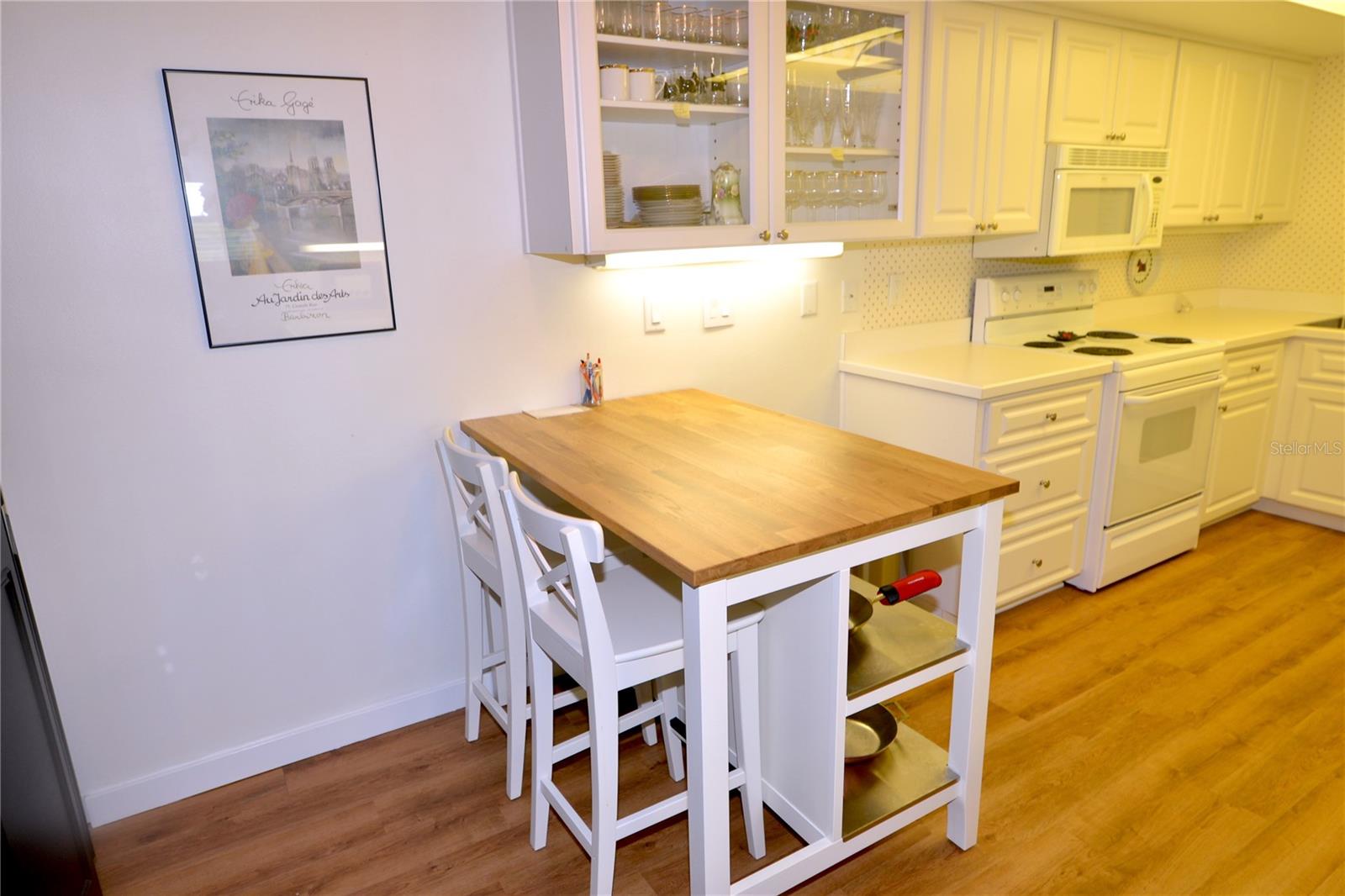 Image 11 of 44 For 1601 Southwood Street 1601
