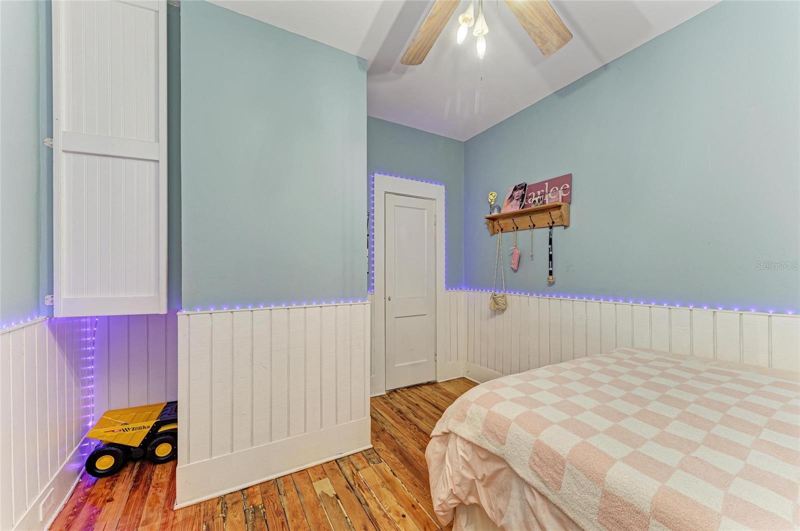 Image 19 of 30 For 2509 8th Avenue W