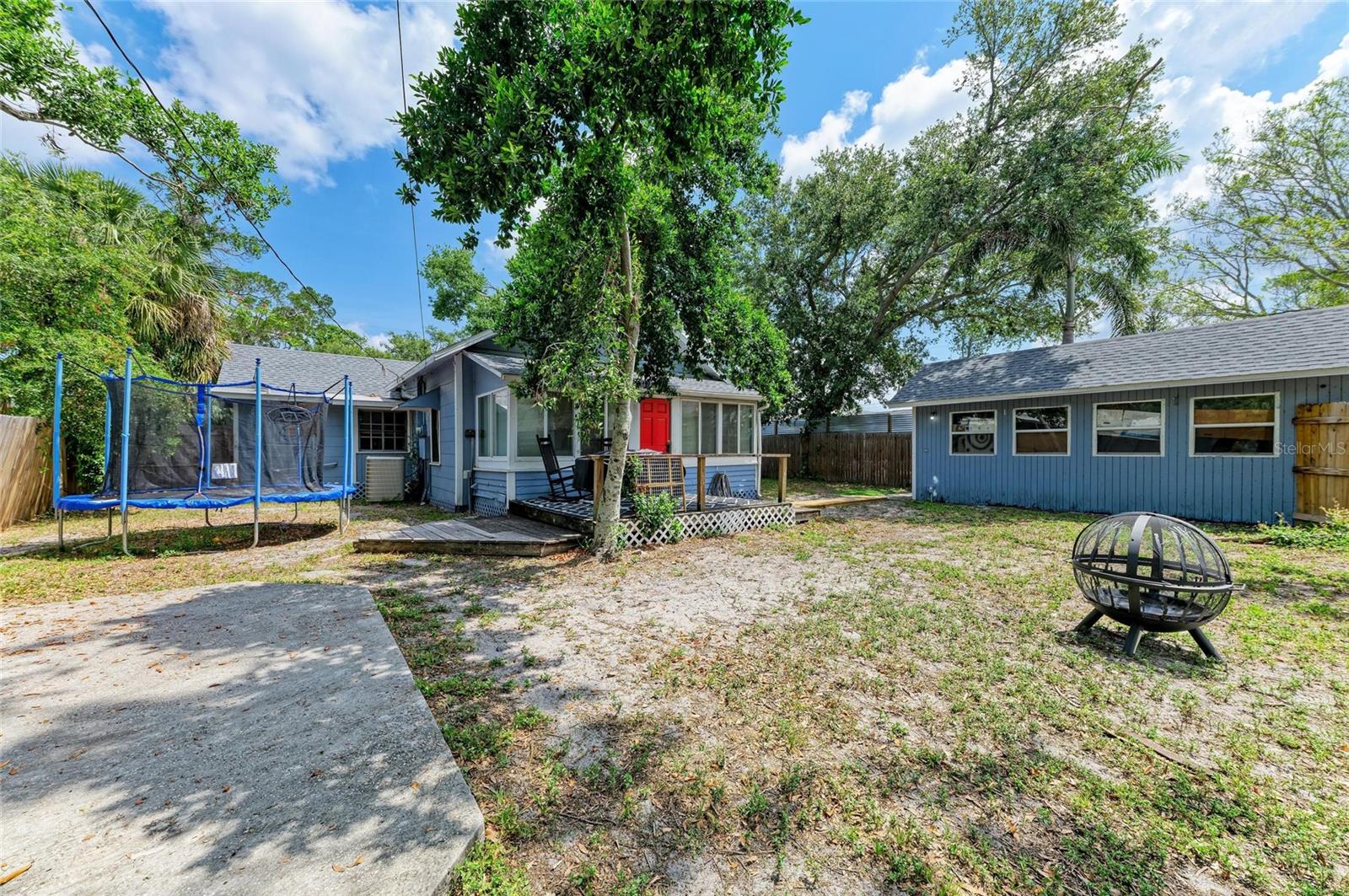 Image 28 of 30 For 2509 8th Avenue W