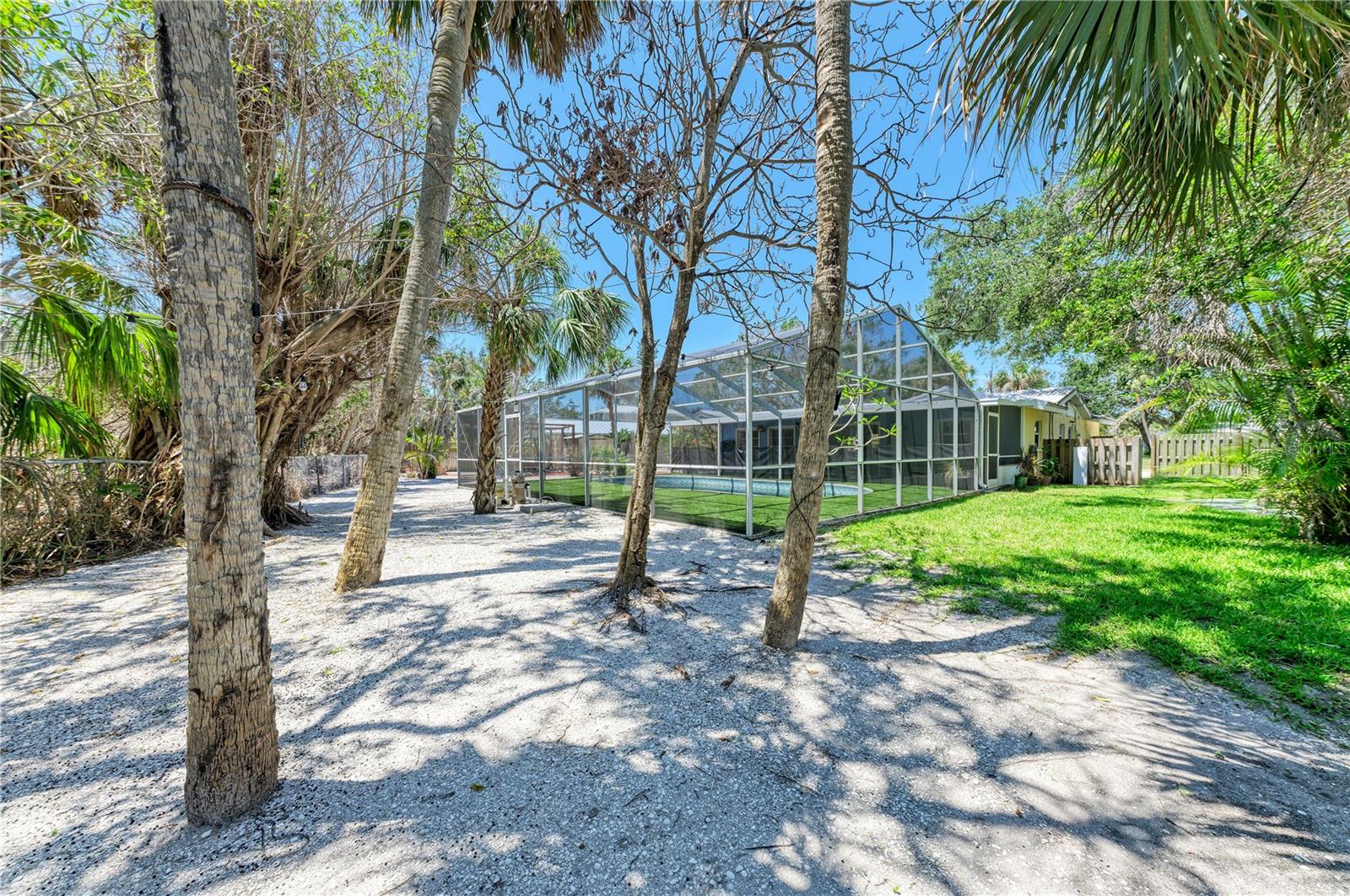 Image 11 of 82 For 5223 Shadow Lawn Drive