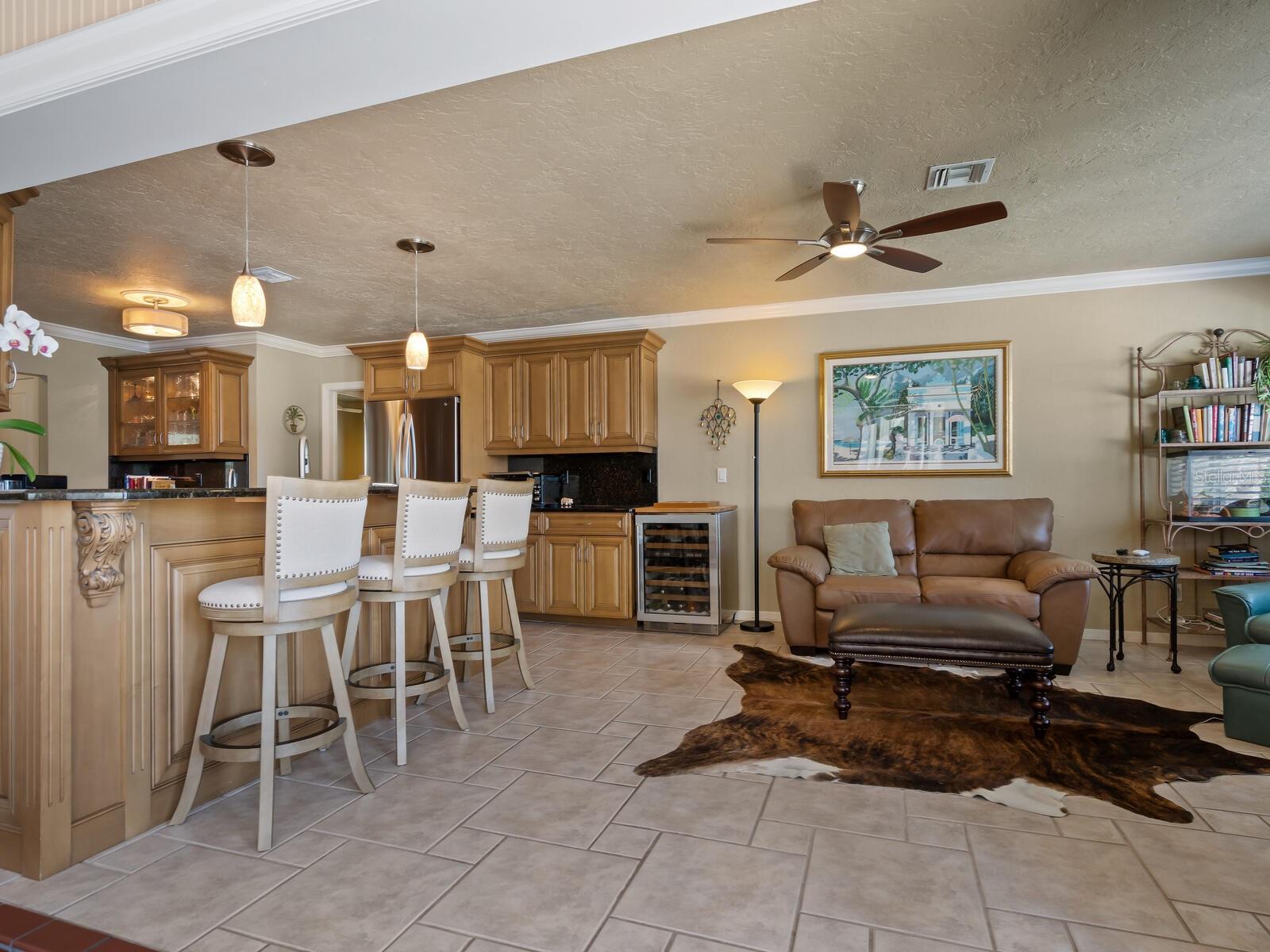 Listing photo id 15 for 7614 Peninsular Drive