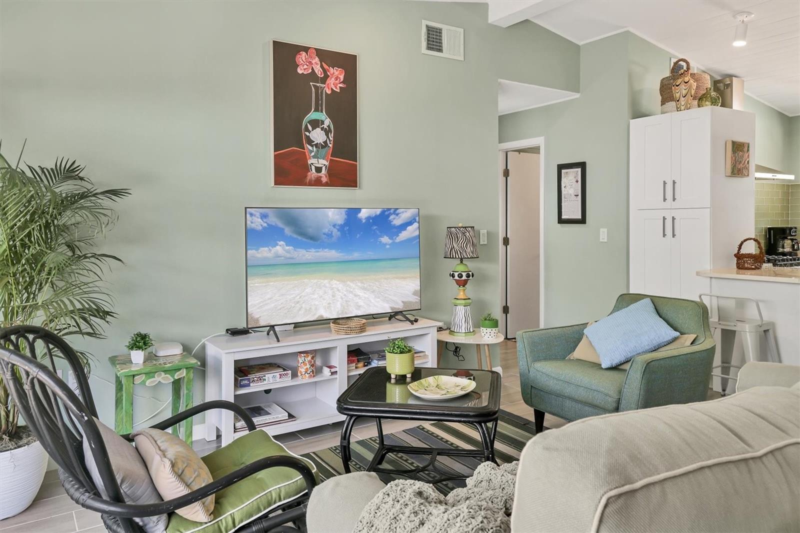 Image 6 of 29 For 3940 Brookside Drive