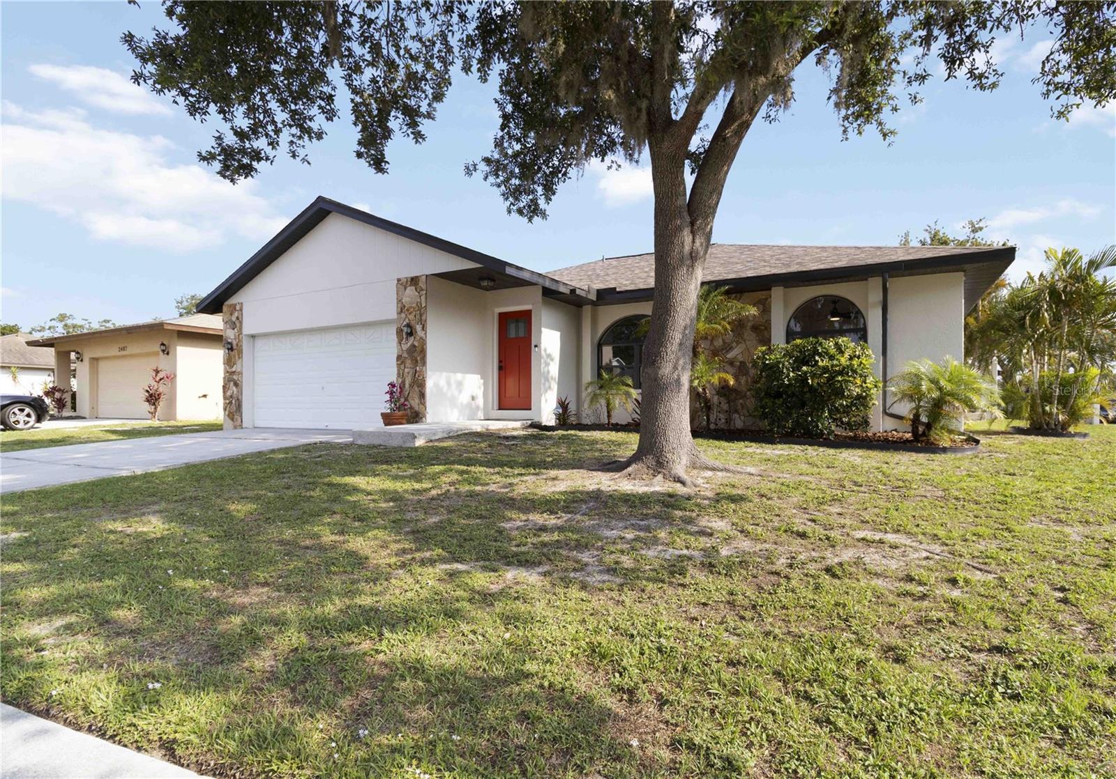 Image 3 of 30 For 2477 Wood Oak Drive