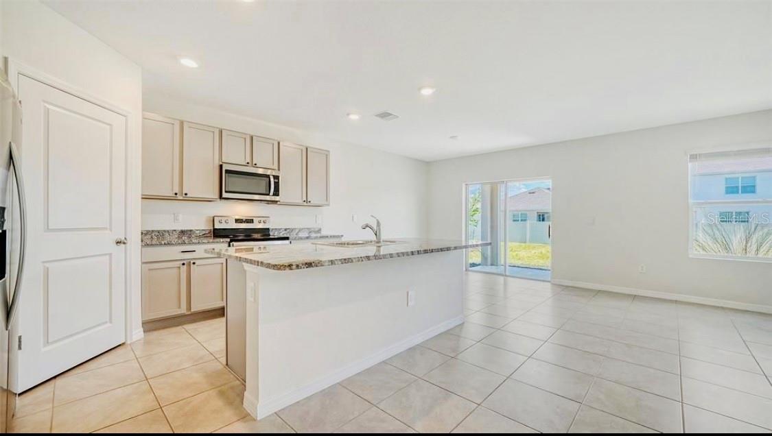 Image 44 of 65 For 12604 Promenade Estates Boulevard