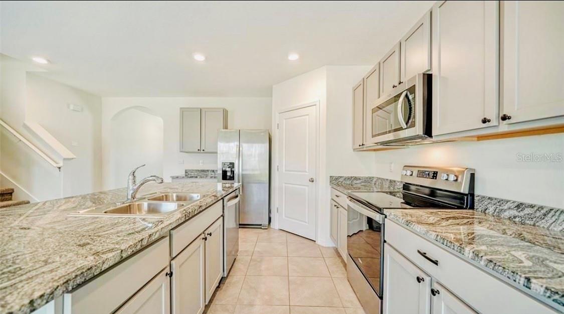 Image 48 of 65 For 12604 Promenade Estates Boulevard