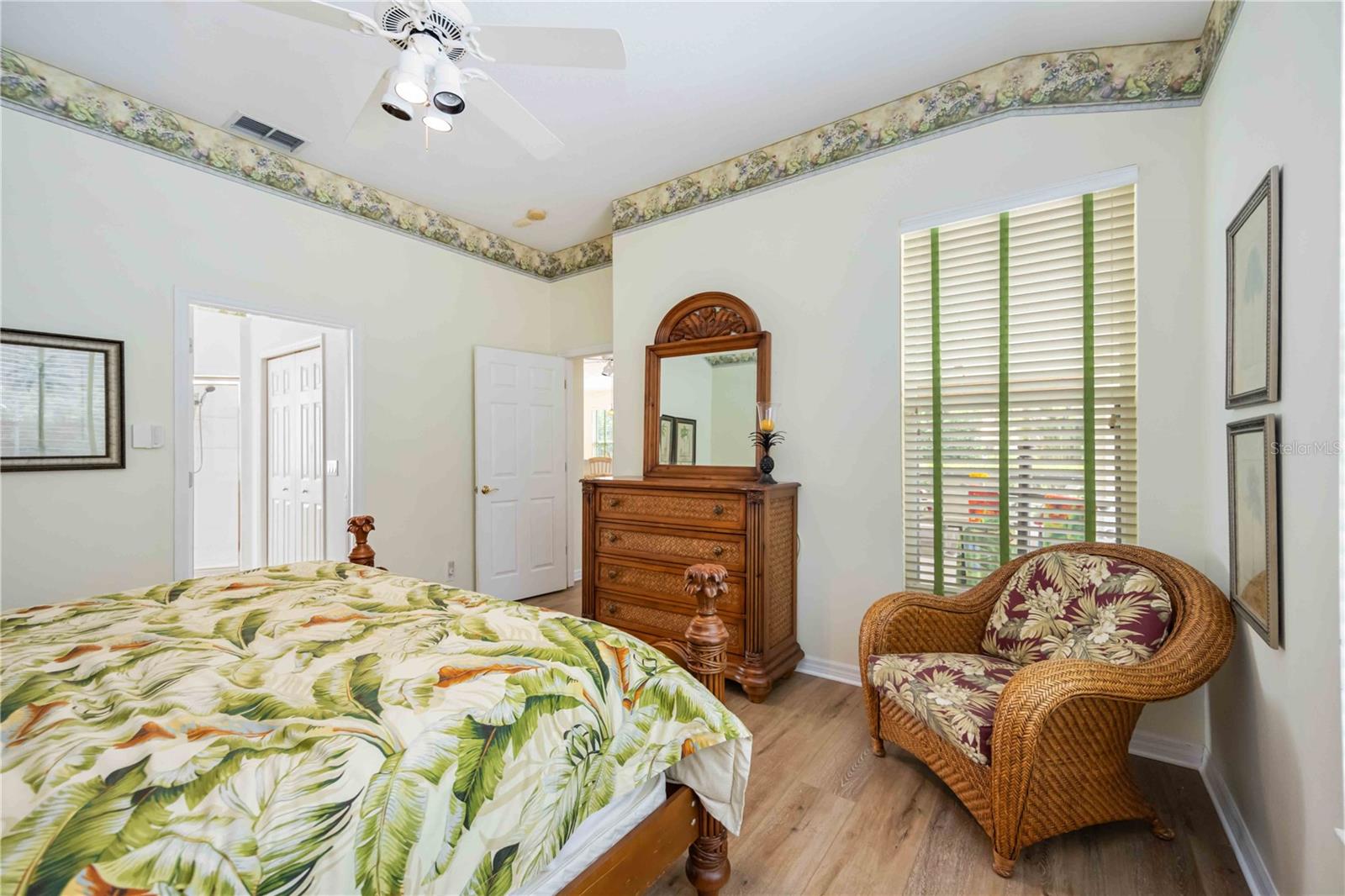 Image 24 of 67 For 706 Misty Pond Court
