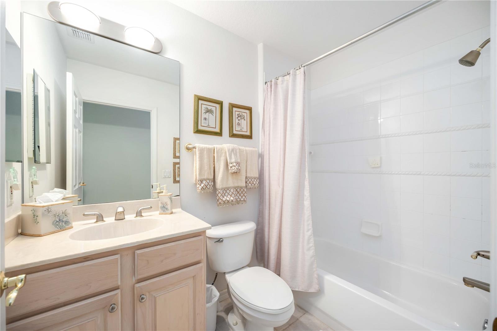 Image 29 of 67 For 706 Misty Pond Court