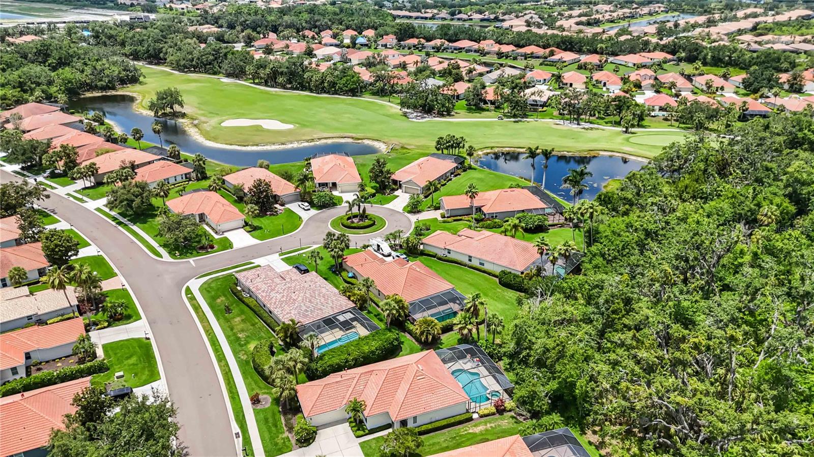 Image 39 of 67 For 706 Misty Pond Court