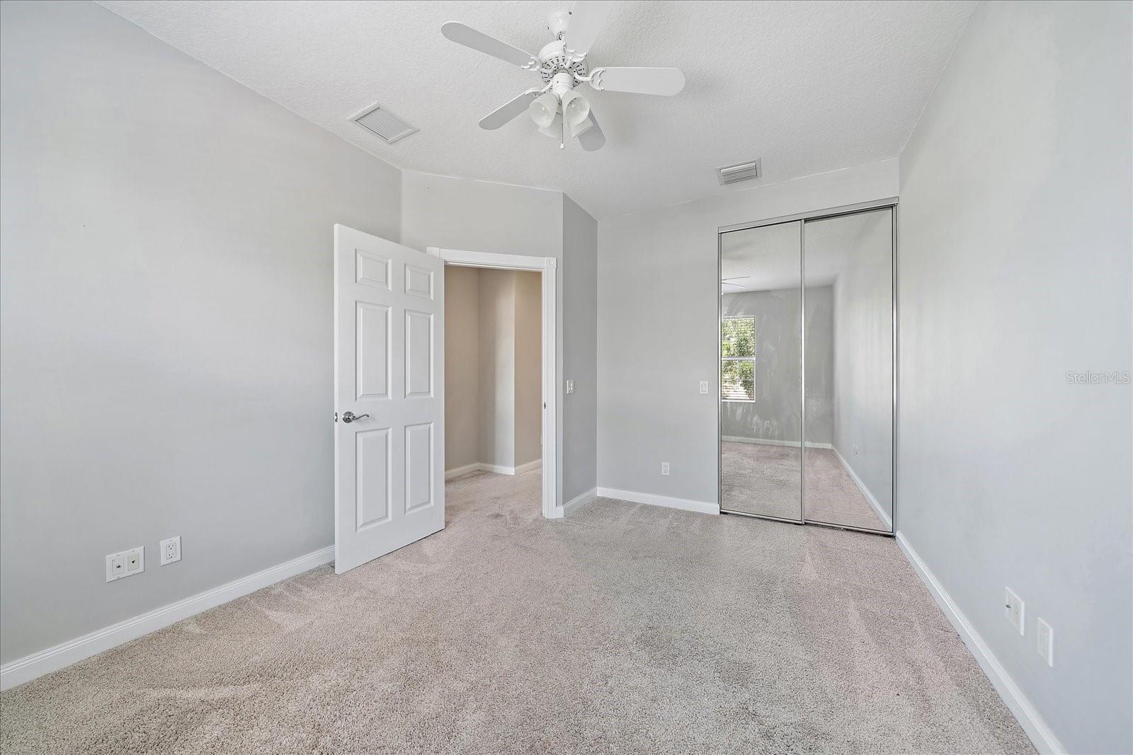 Image 25 of 29 For 1519 Napoli Drive E