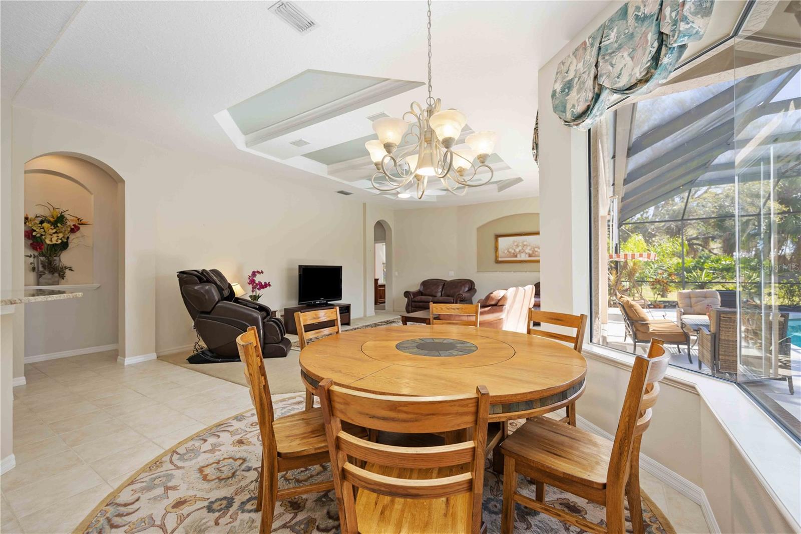 Image 10 of 68 For 6186 9th Avenue Circle Ne