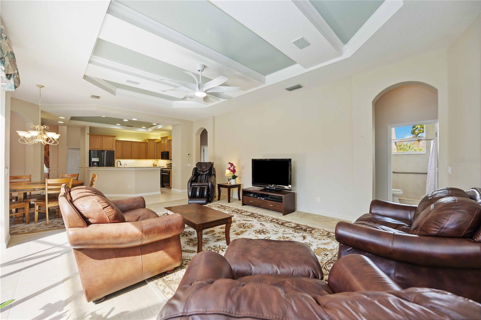 Image 16 of 68 For 6186 9th Avenue Circle Ne