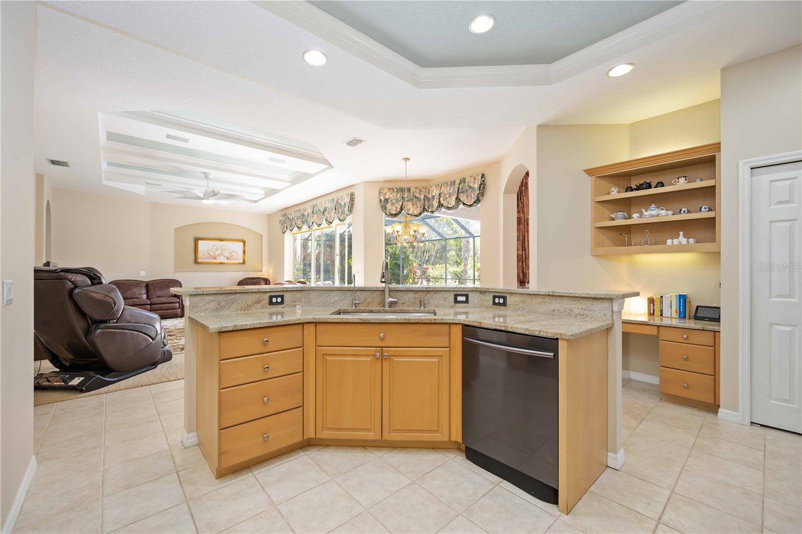 Image 22 of 68 For 6186 9th Avenue Circle Ne