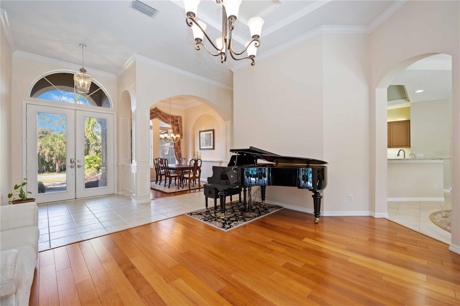 Image 6 of 68 For 6186 9th Avenue Circle Ne