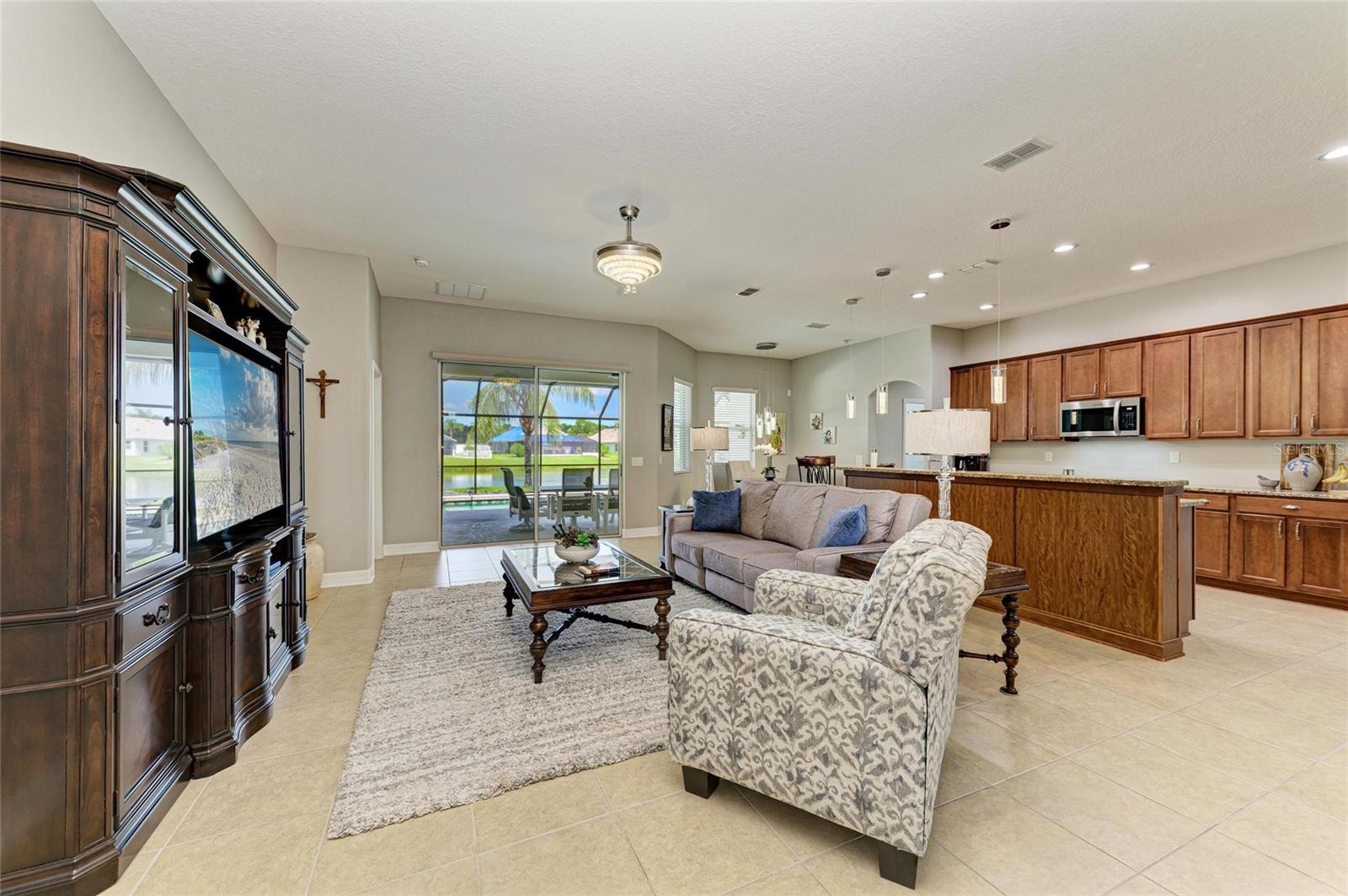Image 11 of 62 For 5319 120th Avenue E
