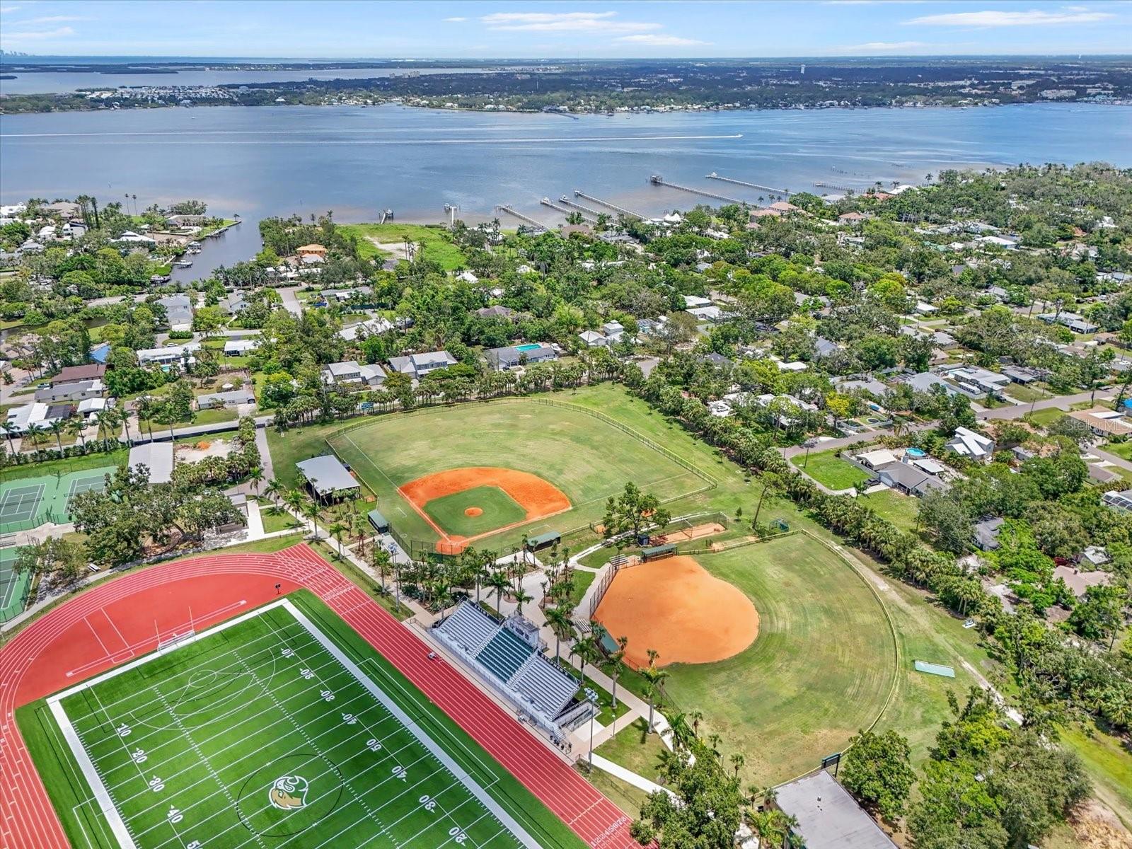 Image 9 of 14 For 3601 Riverview Boulevard