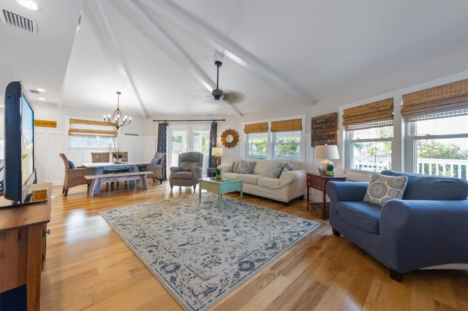 Image 4 of 38 For 221 85th Street
