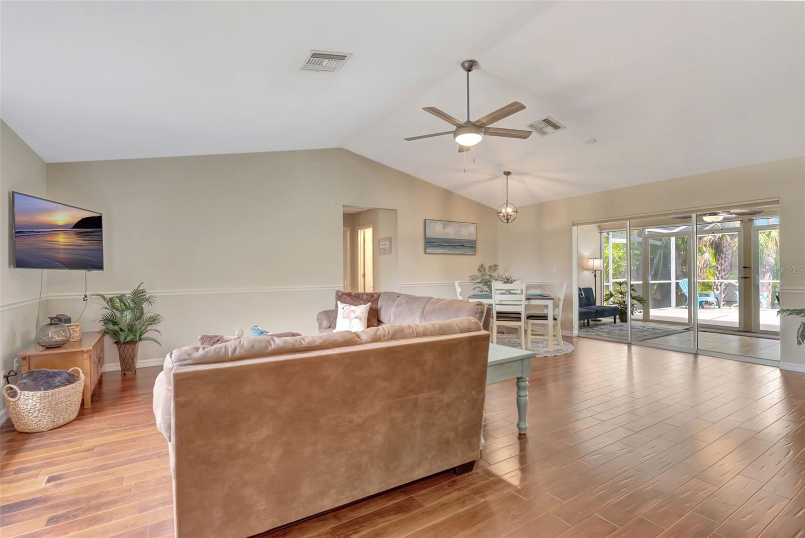 Image 6 of 47 For 4322 Concert Street