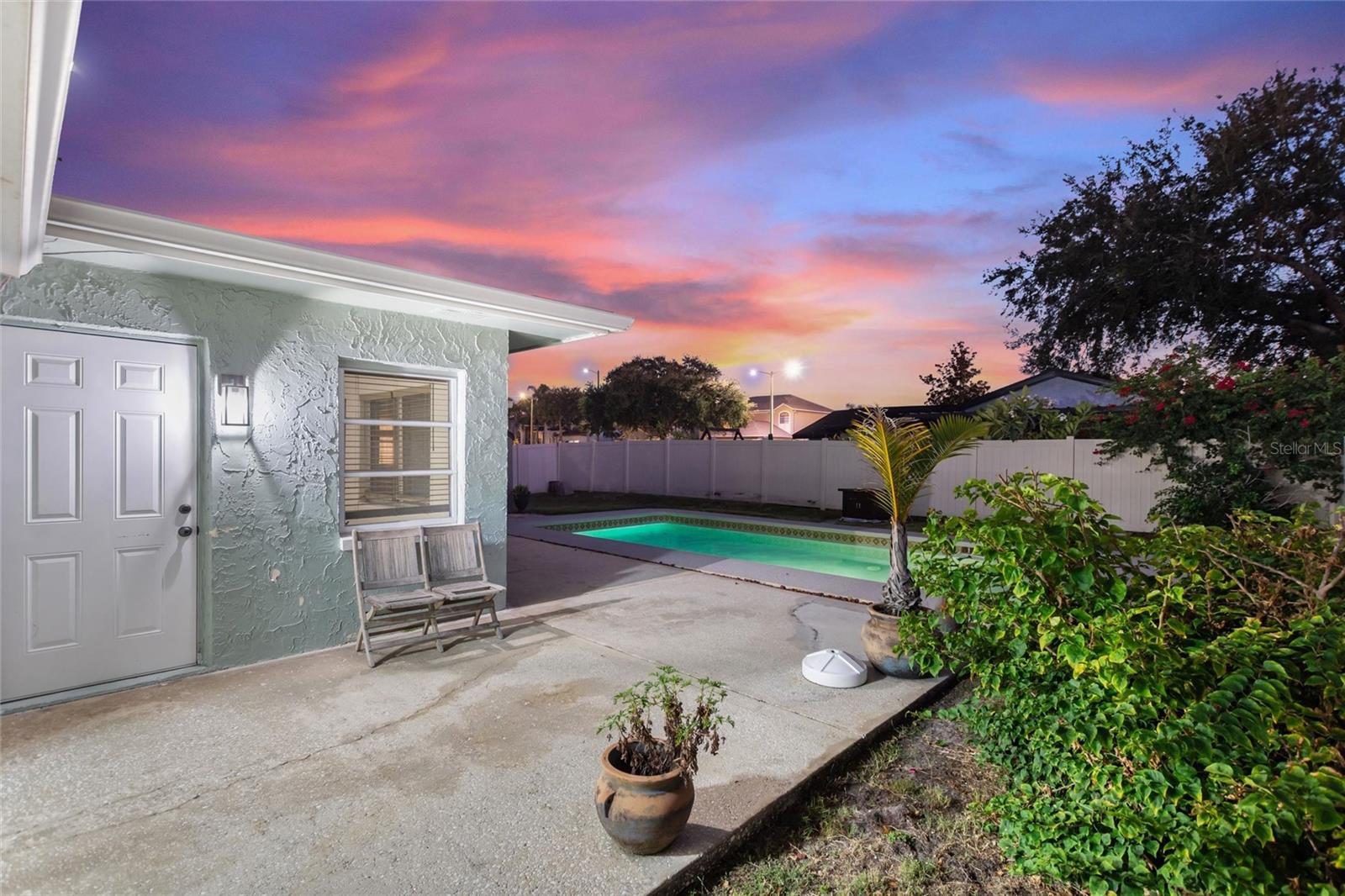 Image 43 of 53 For 1801 Forest Drive