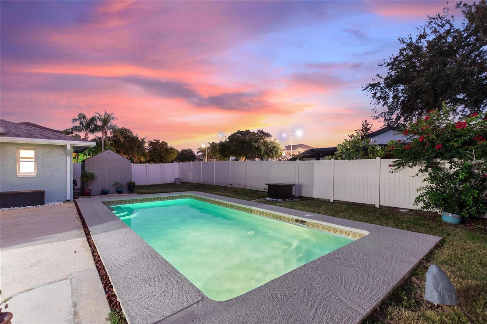 Image 44 of 53 For 1801 Forest Drive