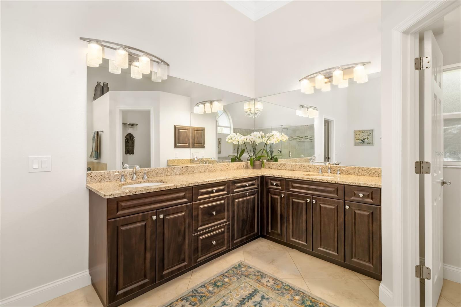 Image 33 of 64 For 3988 Berlin Drive