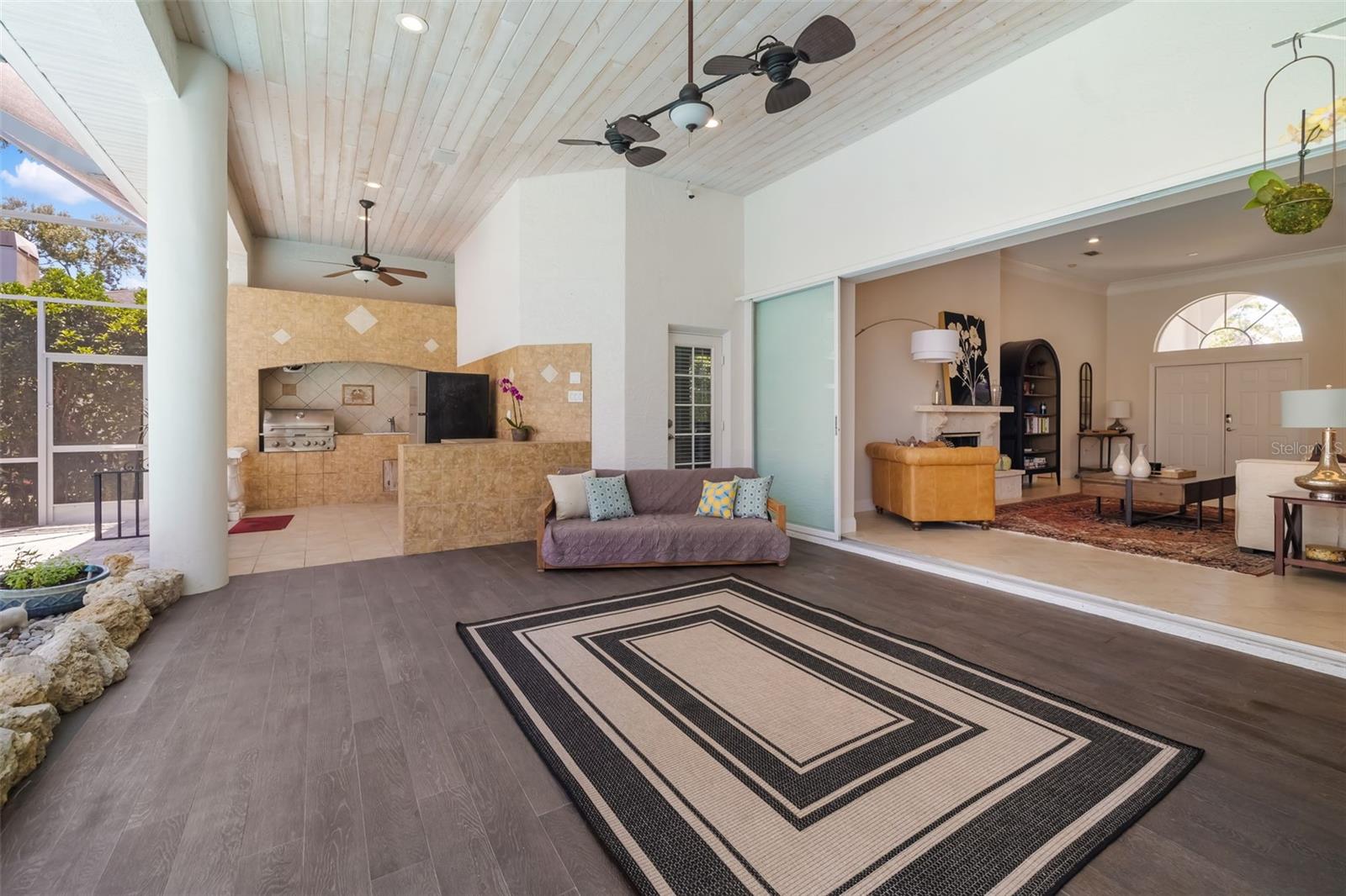 Image 43 of 64 For 3988 Berlin Drive