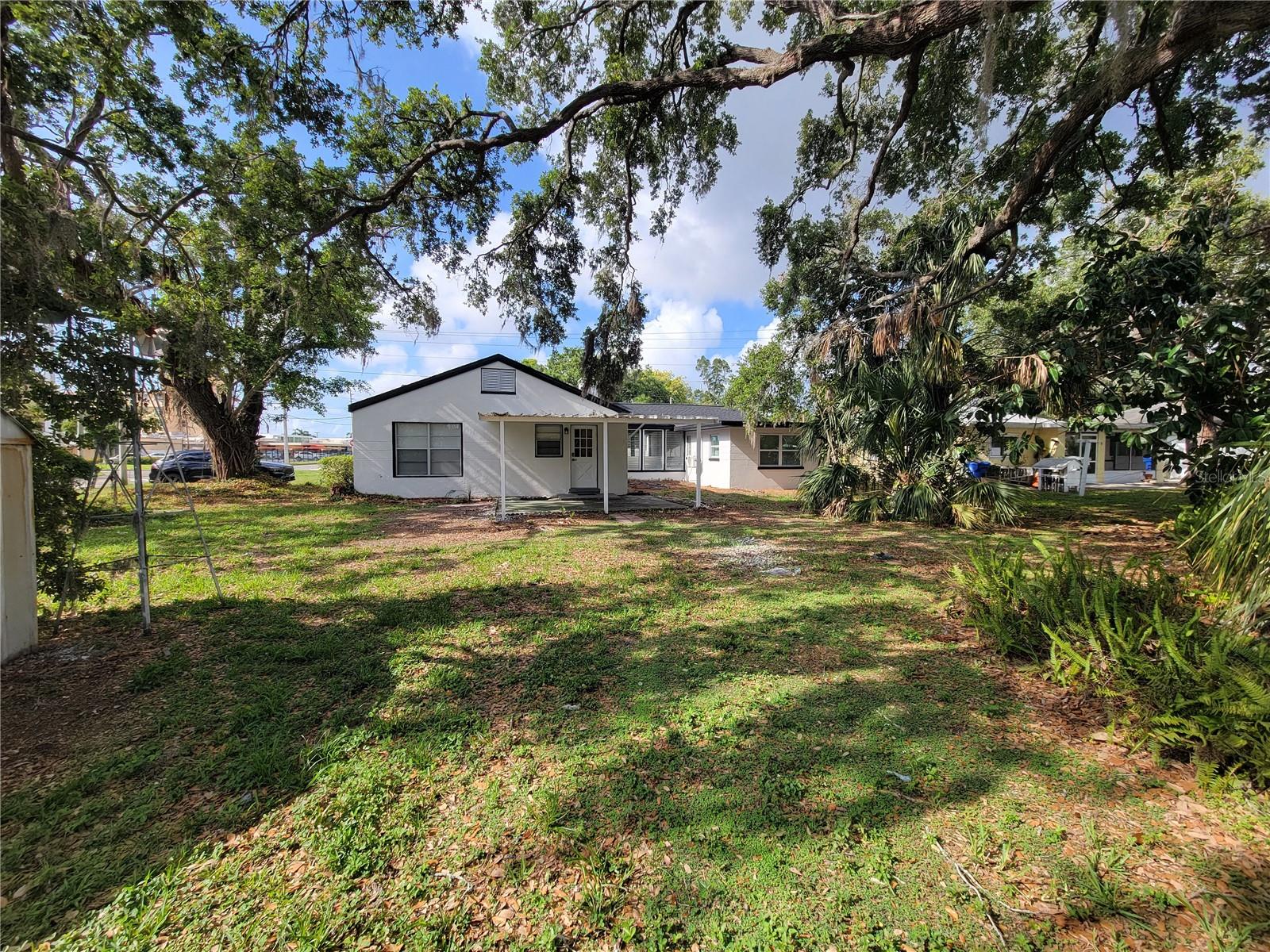 Image 26 of 40 For 1802 19th Avenue W