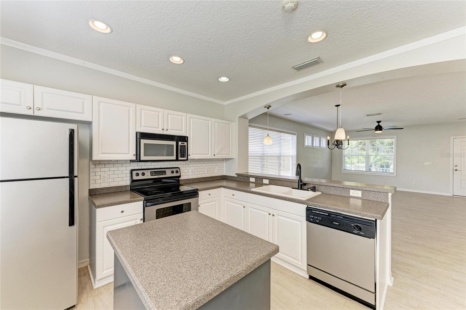 Image 13 of 36 For 5420 River Sound Terrace