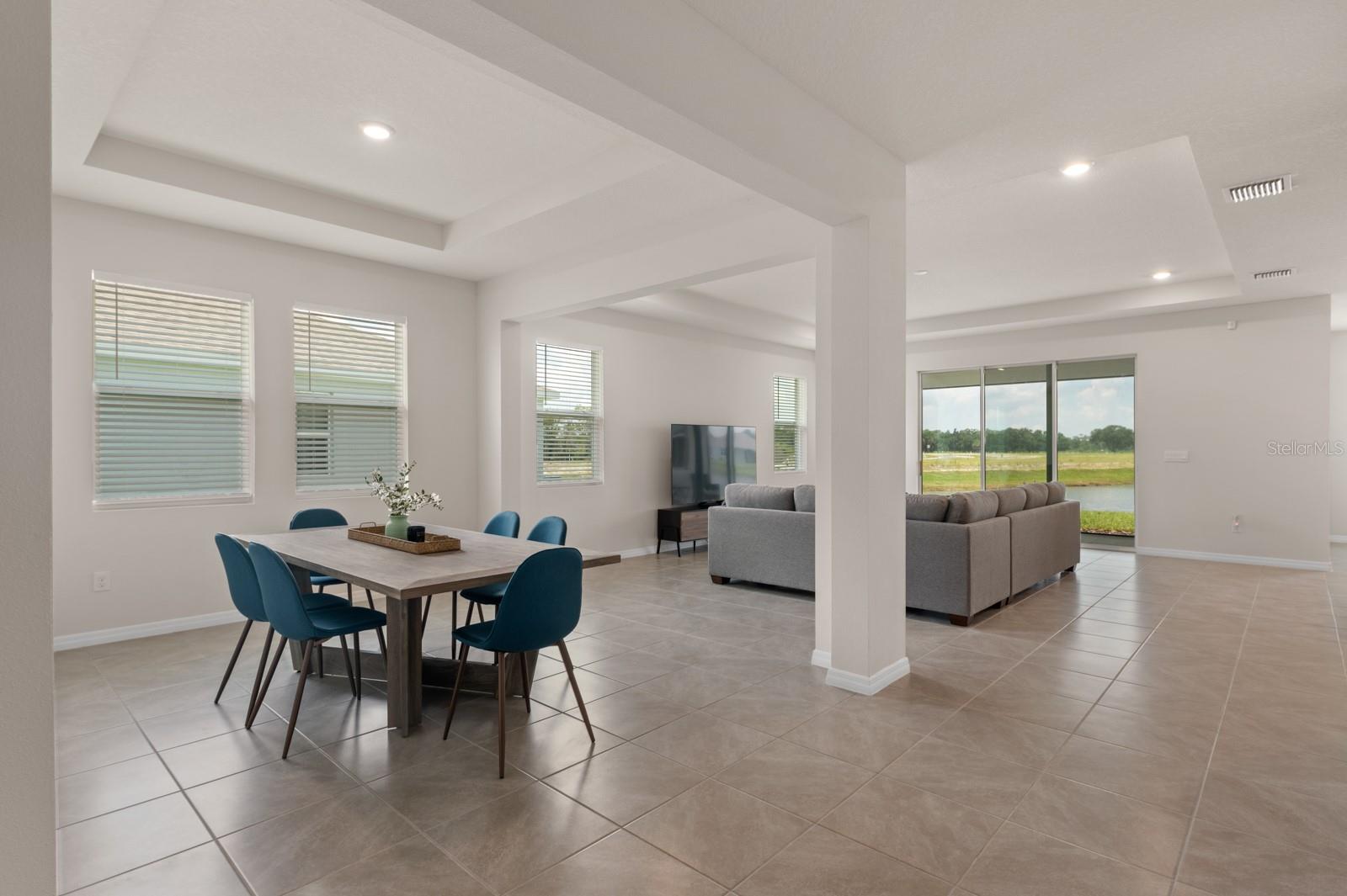 Image 12 of 27 For 520 158th Street E