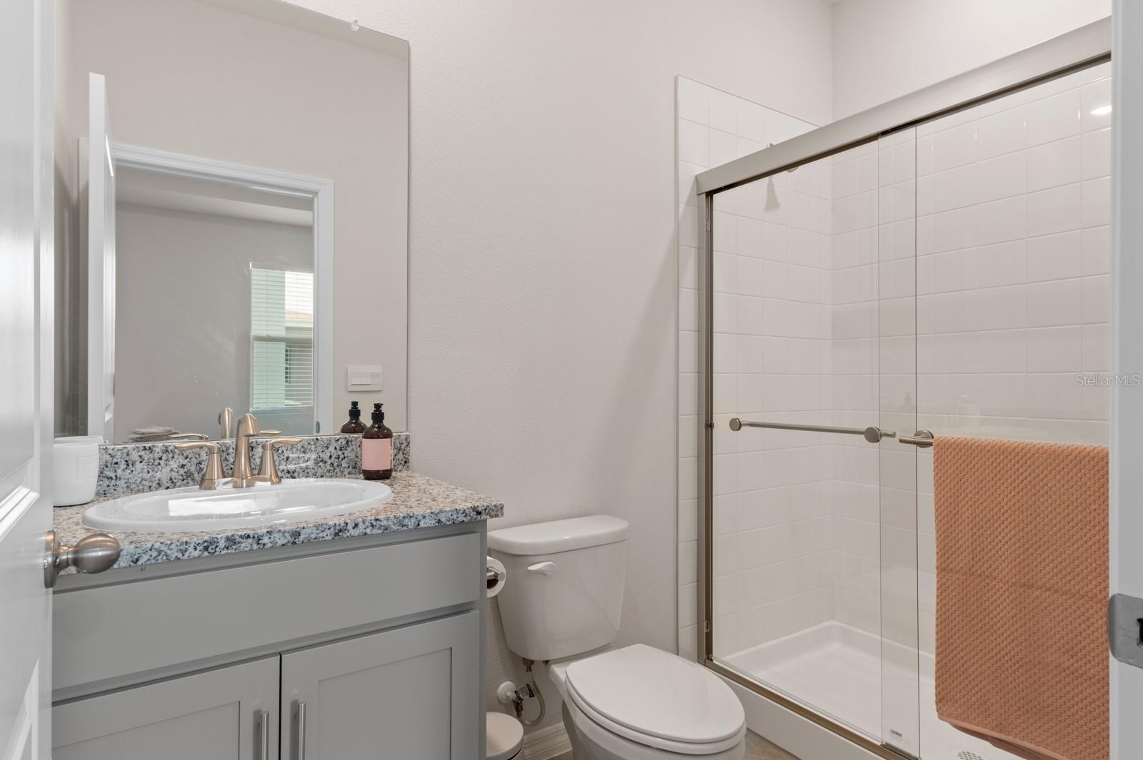 Image 22 of 27 For 520 158th Street E