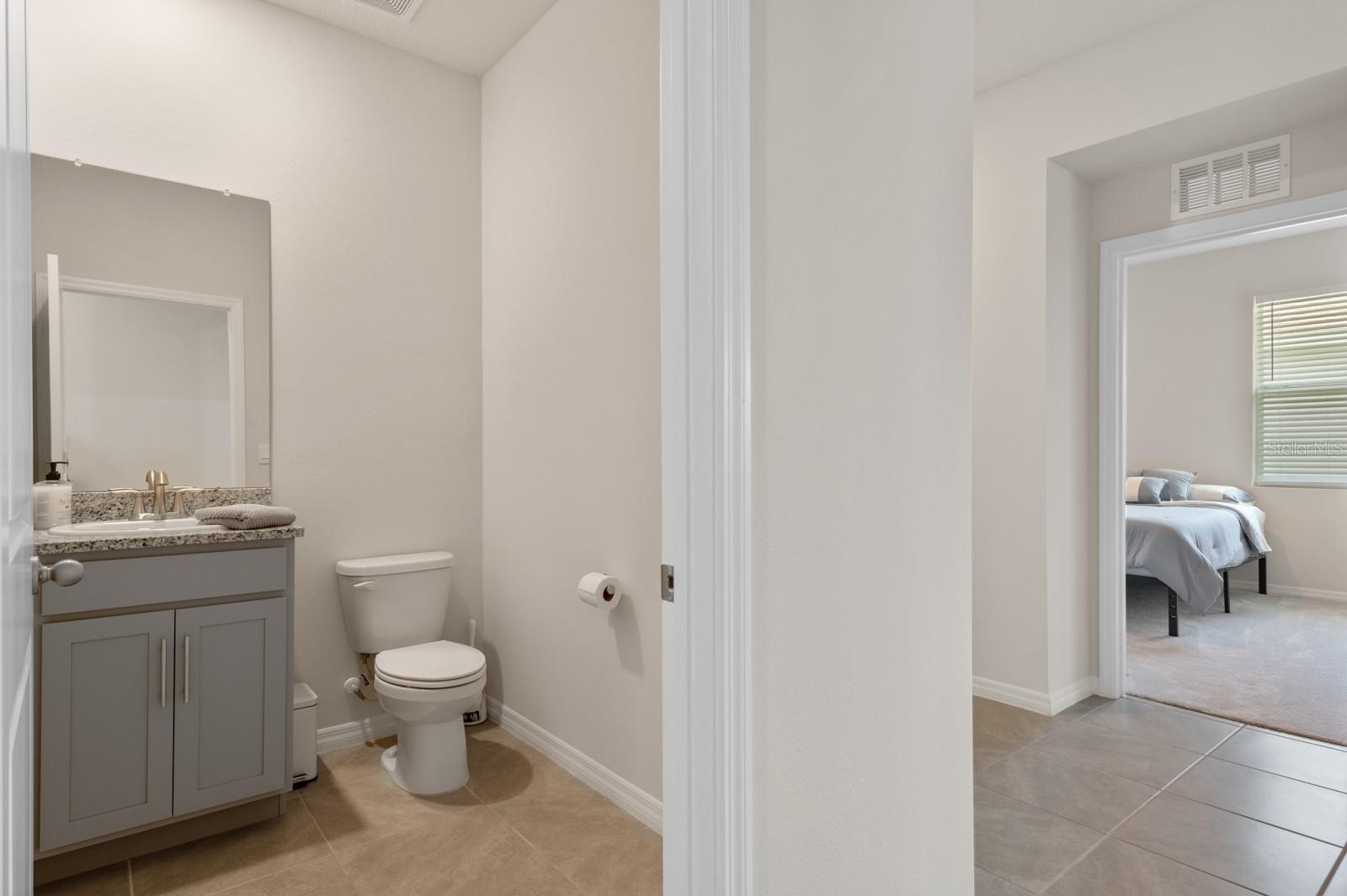 Image 24 of 27 For 520 158th Street E