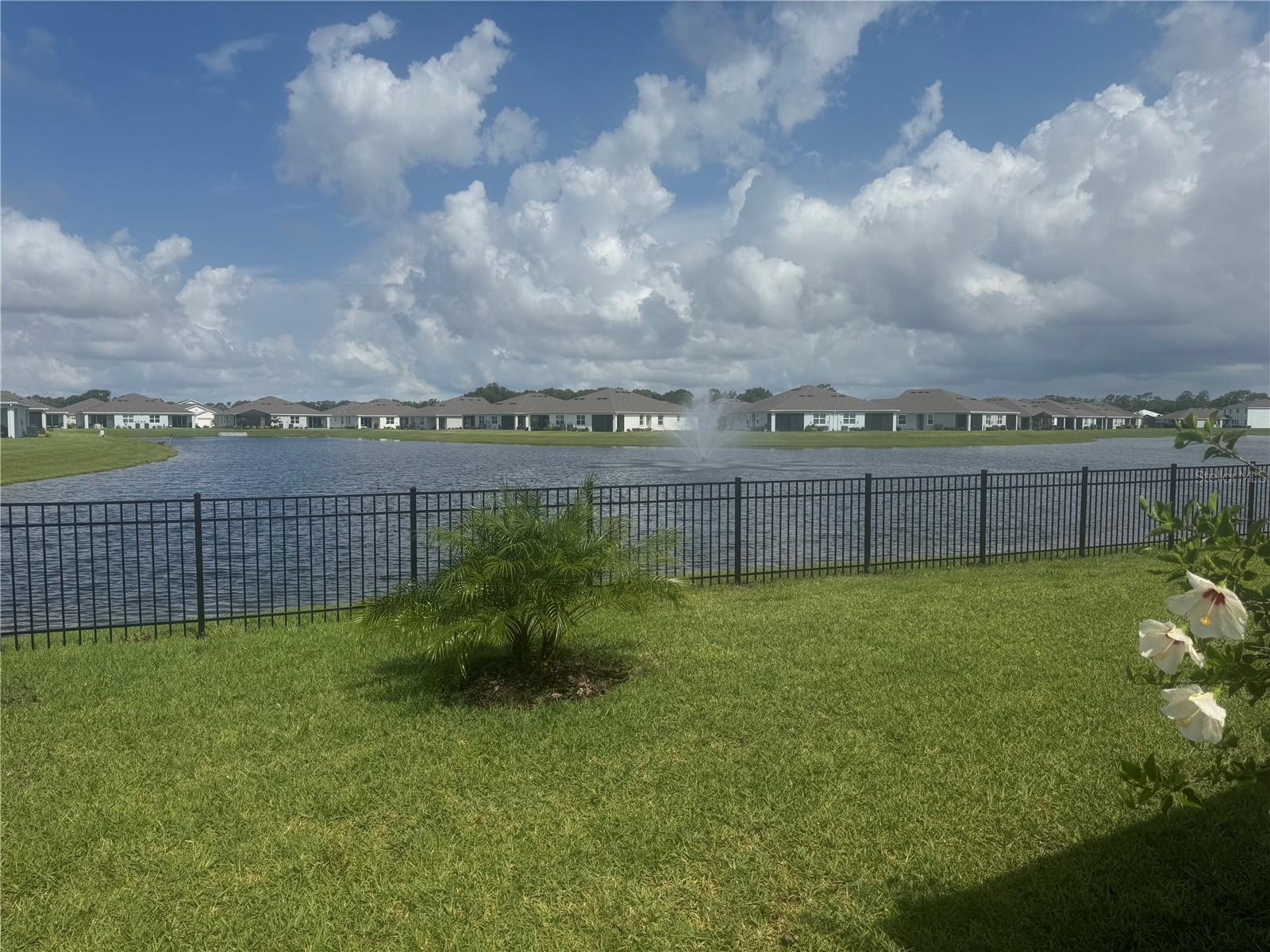 Image 25 of 27 For 520 158th Street E