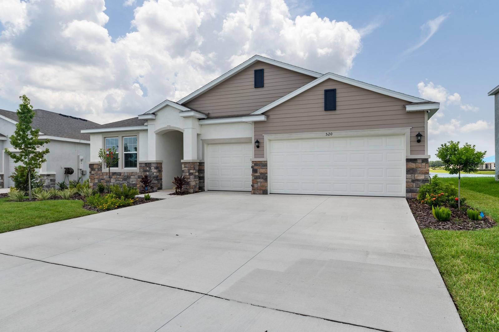 Image 3 of 27 For 520 158th Street E