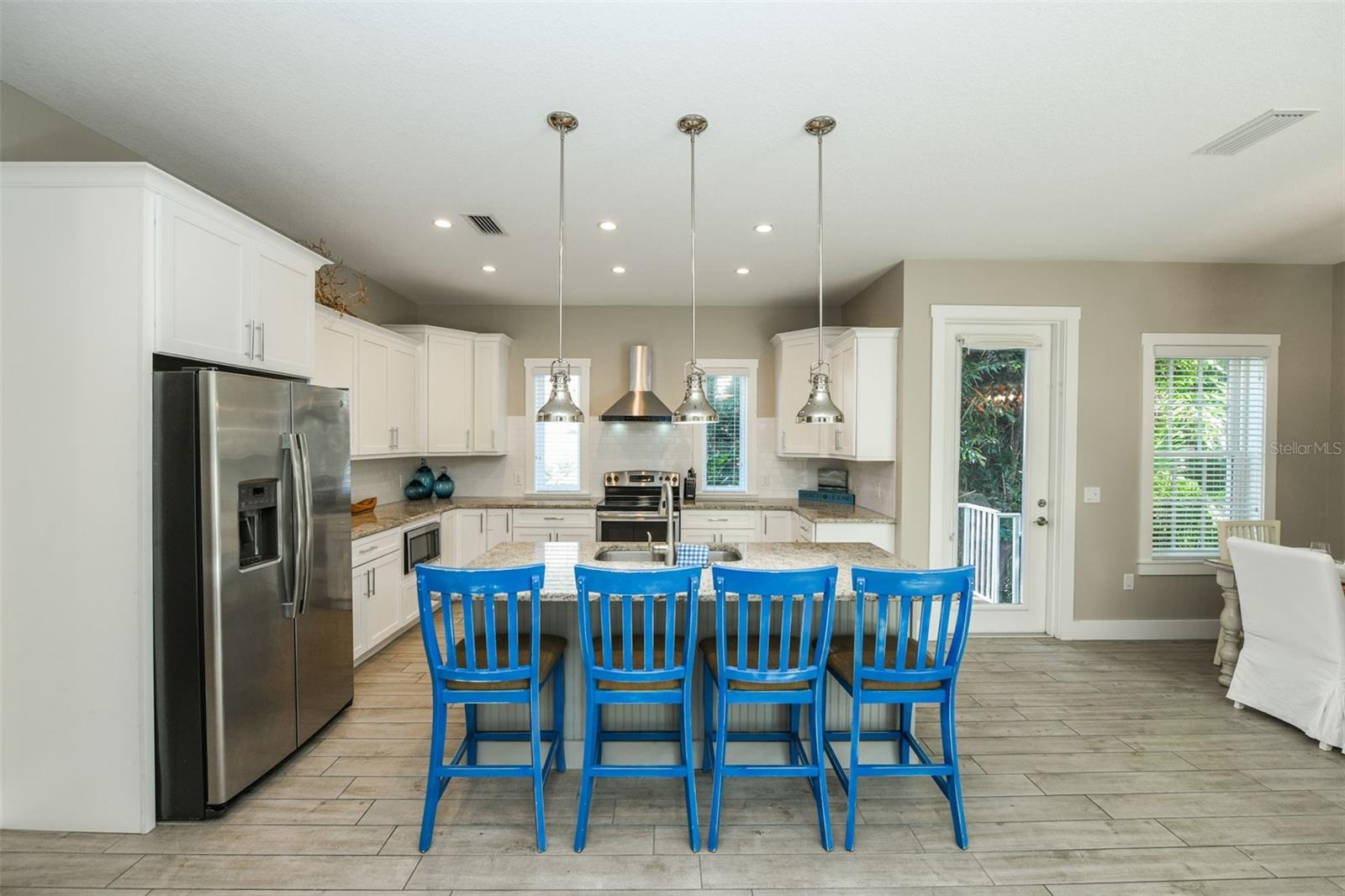 Image 50 of 83 For 211 65th Street